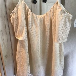 Ladies plus cold shoulder